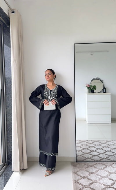 Mirror Muse Kurta Set